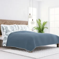 Kirkland's Home Blue Damask Reversible 3-Pc. King Quilt Set- Quilts