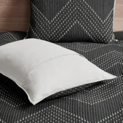 Kirkland's Home Chevron Full/Queen 3-Pc. Coverlet Set- Bedspreads & Coverlets