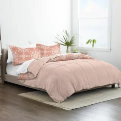 Kirkland's Home Clay Daisy Medallion Queen 3-Pc. Comforter Set- Comforters