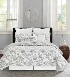 Kirkland's Home Miriam Floral & Stripe 3-Pc. Full/Queen Quilt Set- Quilts