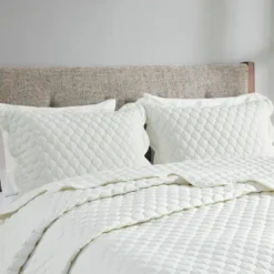 Kirkland's Home Scalloped Crinkle 3-Pc. Full/Queen Quilt Set- Quilts