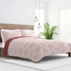 Kirkland's Home Terra Scalloped Reversible 3-Pc. Queen Quilt Set- Quilts