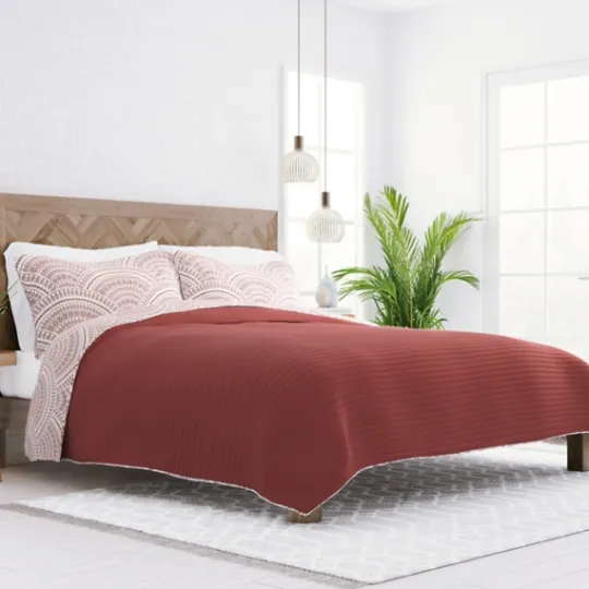 Kirkland's Home Terra Scalloped Reversible 3-Pc. King Quilt Set- Quilts