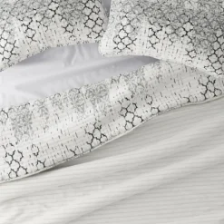 Kirkland's Home White Trellis Reversible 3-Pc. King Quilt Set- Quilts