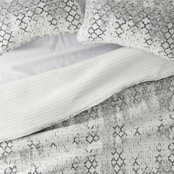 Kirkland's Home White Trellis Reversible 2-Pc. Twin Quilt Set- Quilts