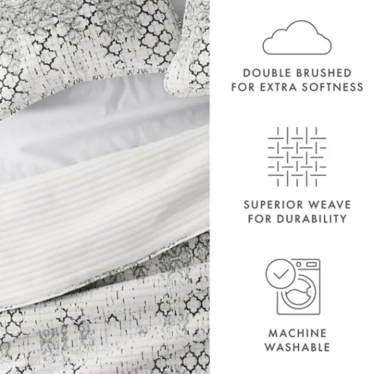 Kirkland's Home White Trellis Reversible 3-Pc. Queen Quilt Set- Quilts